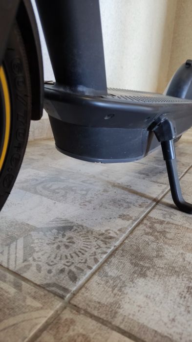 Електросамокат Ninebot KickScooter MAX G30P Black