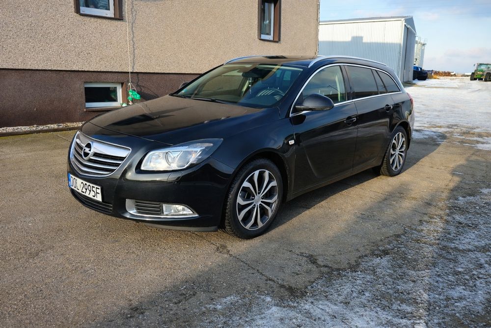 Opel Insignia 2.0 CDTI 165 KM – silnik uszkodzony – okazja tanio