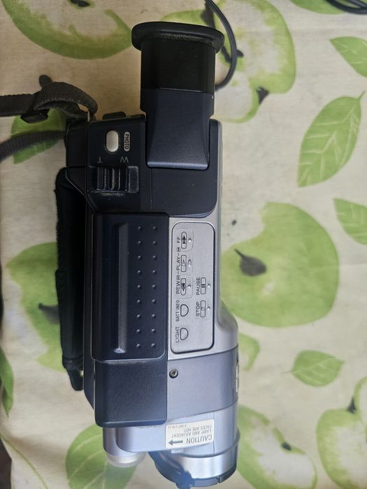 Видеокамера Sony DCR-TPV145E