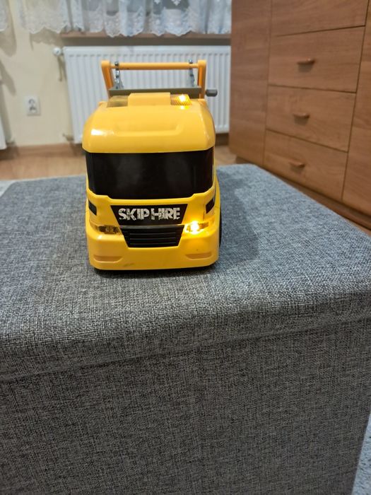 Dumel flota miejska śmieciarka