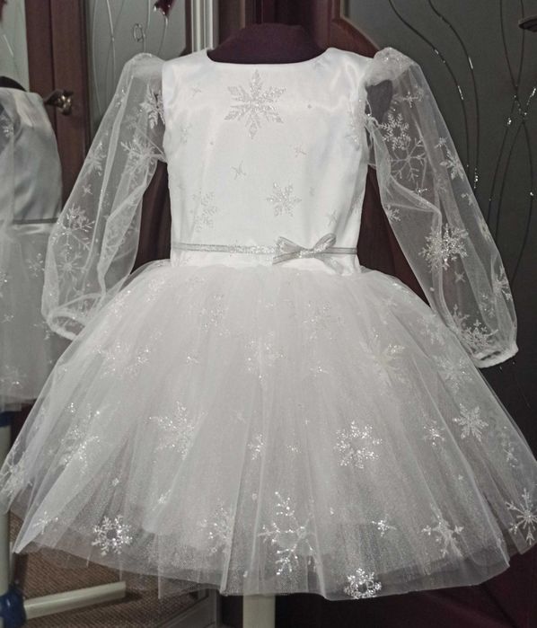 Сукня сніжинки ( прокат/ продаж)