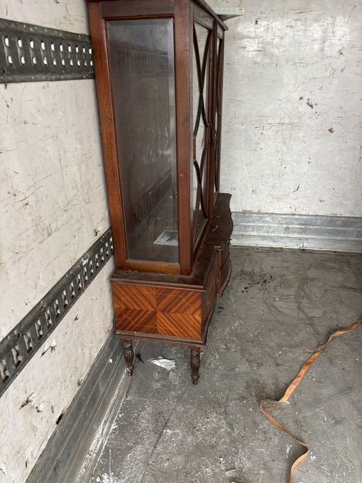 Cristaleira estilo D Maria