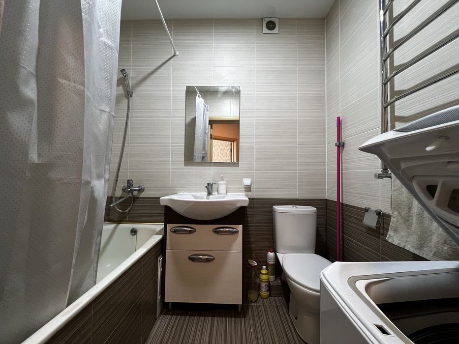 Здам на довгостроковий термін 1 КІМ квартиру, ЖК «Версаль парк»