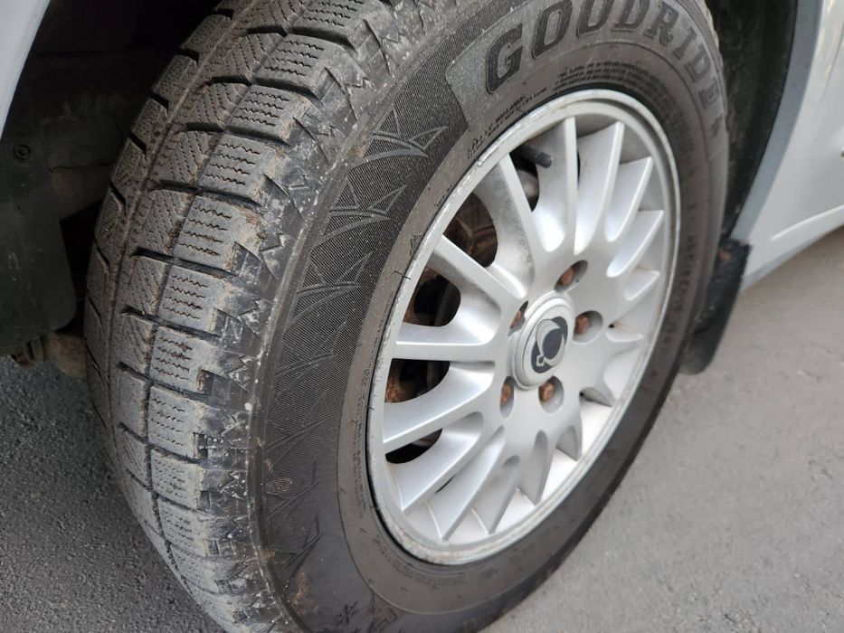 SsangYong radius  2,7 дизель 3950$
