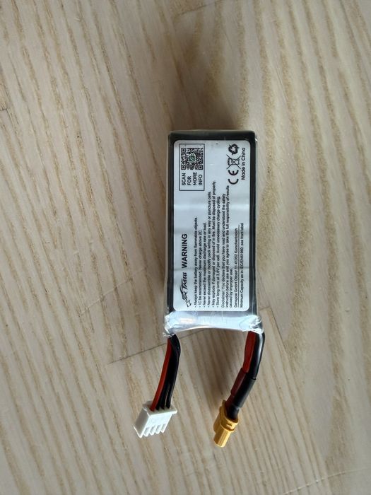Akumulator  lipo Tattu 1100mah 60c 3s xt30