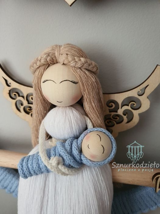 Anioł Stróż z dzieciątkiem pamiątka chrztu chrzest makrama