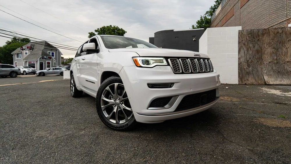Jeep Grand Cherokee Summit      2020