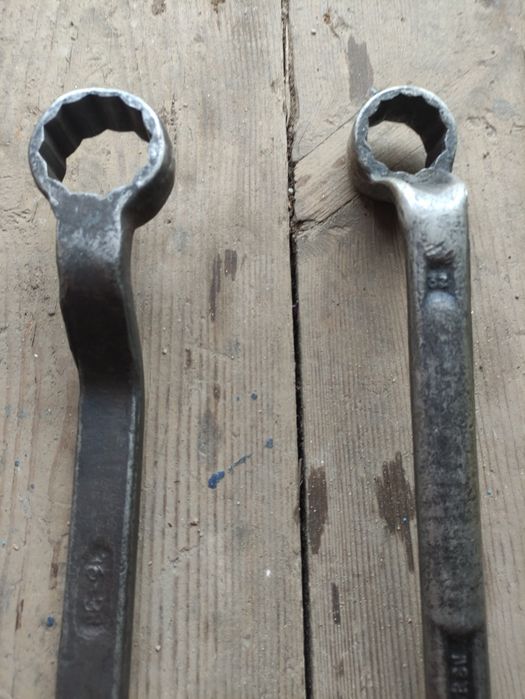 Ключи гаечные, слесарный инструмент