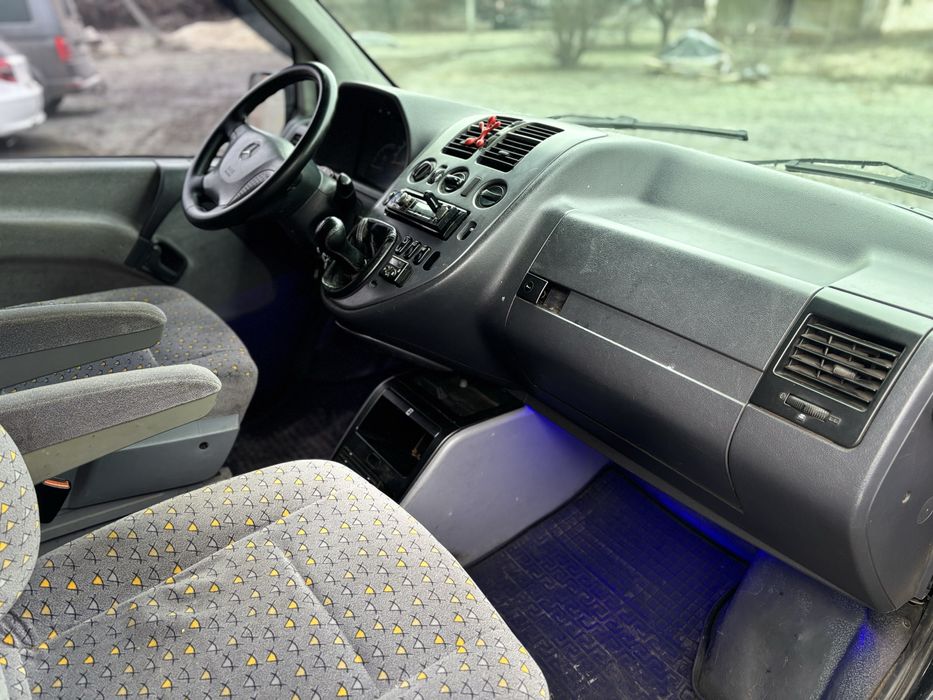 Mercedes Bens Vito black edition 2.2