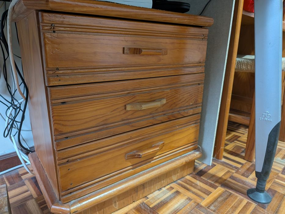 Quarto Madeira Pinho para Restauro