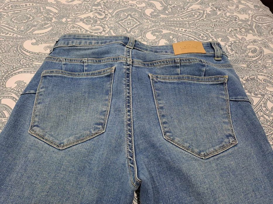 Calças de ganga / jeans Sfera