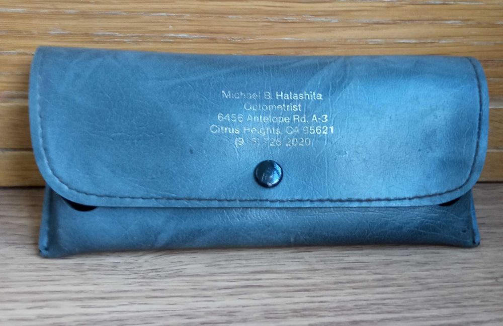Чехол для очков чехол, б\у, жёсткий
