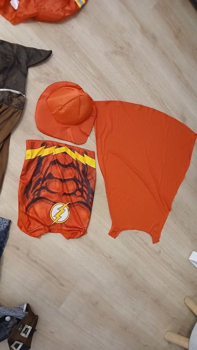 Strój rycerza 110/128 cm i inne stroje cena całość