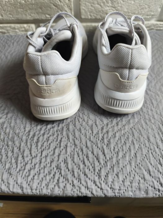 Buty sportowe  Adidas