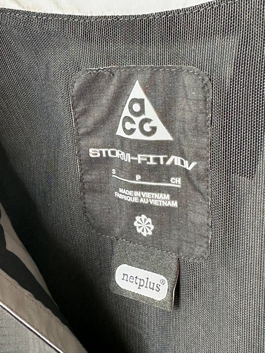 Нова куртка вітрівка Nike ACG STORM-FIT ADV "Netplus" (S)

​Нова курт