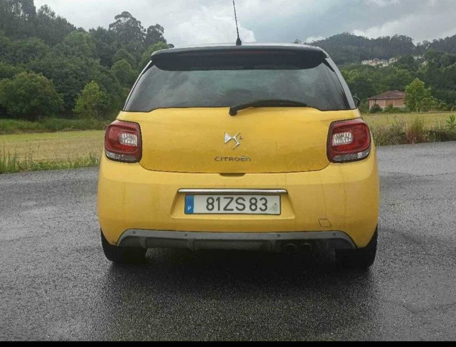 Carro Citroe DS3