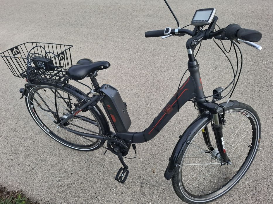 Rower elektryczny miejski BIRIA na części, silnik OK. Ogłoszenie charytatywne.