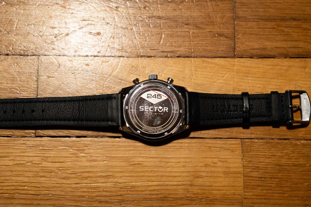 Relógio Sector 245