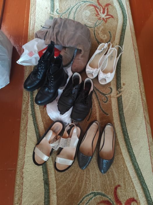 Взуття 41 ,38,43 розмір