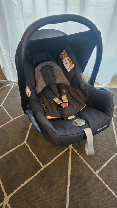 Fotelik Maxi Cosi 0-12 kg z bazą FamilyFix.