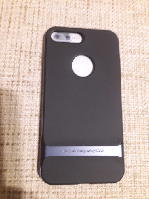 Продам чехол на айфон 7+70гр