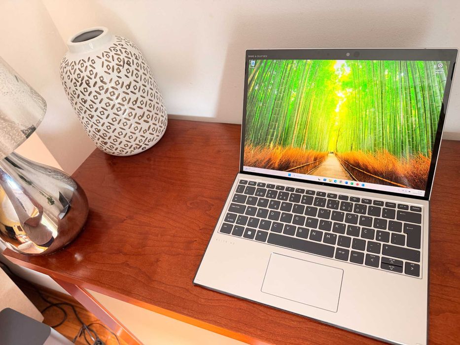 HP Elite X2 G8 Hibrido|13"FullHD+ Tactil|i7-1165G7|16Gb Ram|Ssd 512Gb|