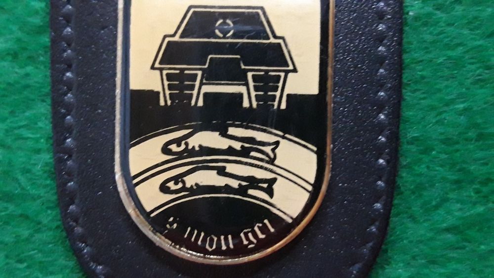 Cracha civil militar