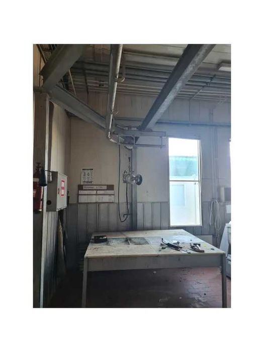 М’ясоцех з допоміжними спорудами, 833,5 м², с. Плоске, вул. Дружби, 8