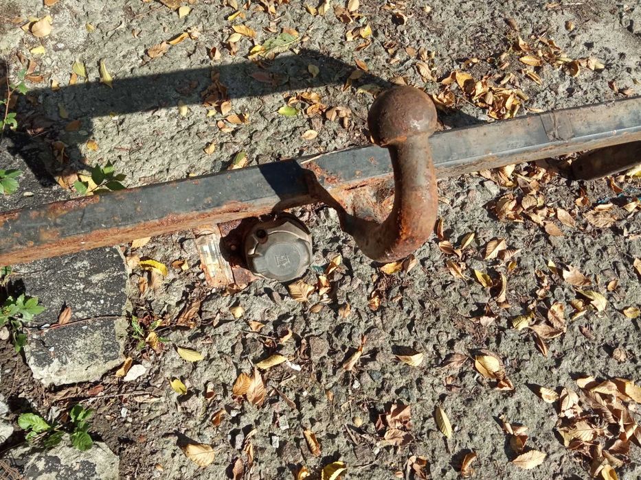 Фаркоп Гольф 3 универсал