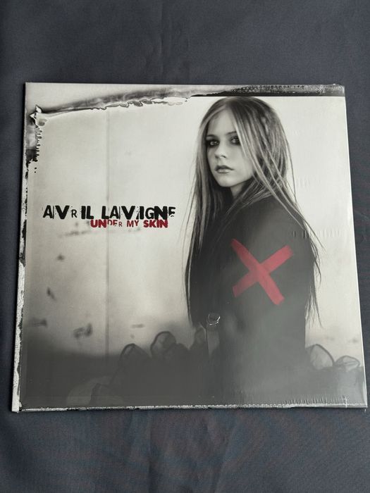 avril lavigne - купить CD, DVD диски - Цена на OLX.ua