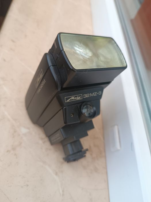 Фотовспышка Metz 32mz3