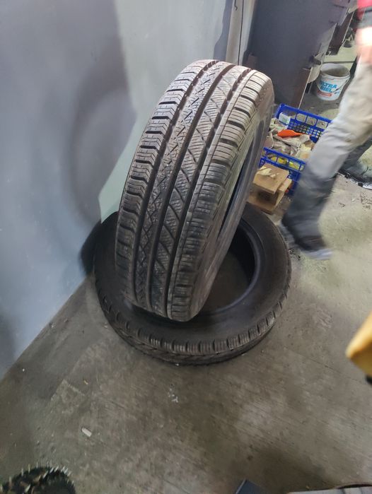 зимова резина 215 60 р17