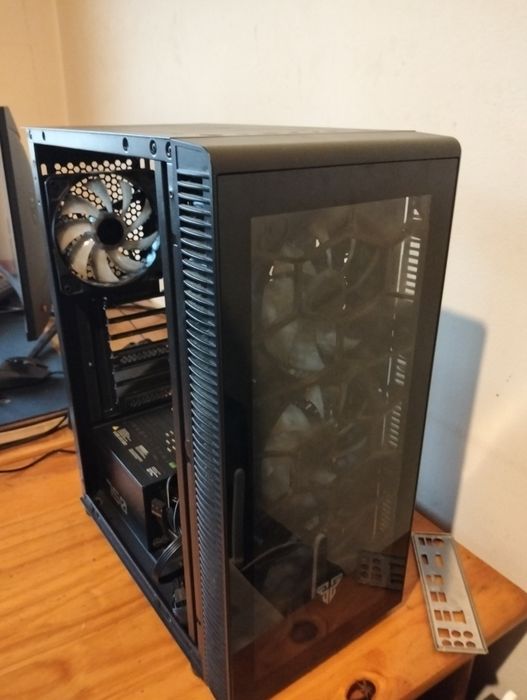 Vários componentes de pc