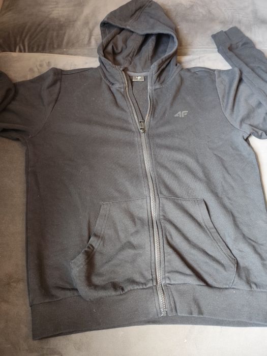Bluza czarna 4F r.158