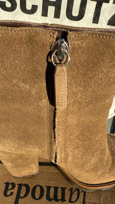 Ботильйони/черивики Schutz