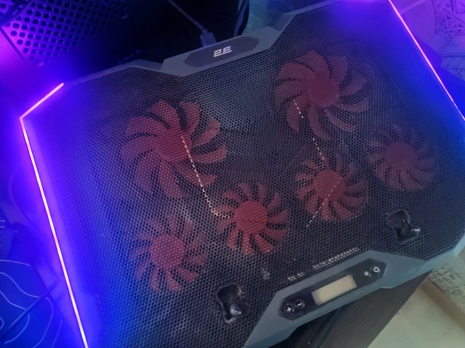 Охолоджуюча підставка для ноутбука 2E Gaming