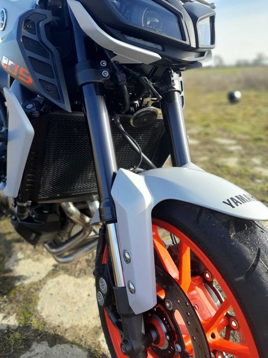 YAMAHA MT-09 (2019-salon Polska)