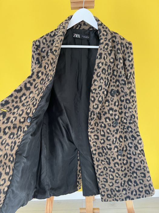 Піджак( пиджак) Zara(Зара)15% вовна розмір М оверсайз