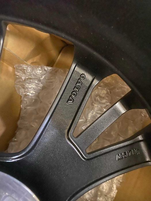 1шт Новий ДИСК оригінал Volvo S90 V90 R19 Вольво
