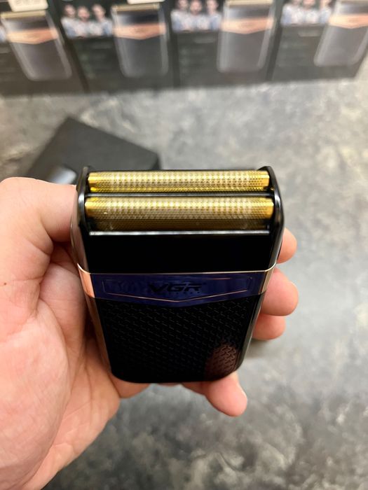 Дорожня електробритва – Дорожная электробритва. Шейвер для чоловіків