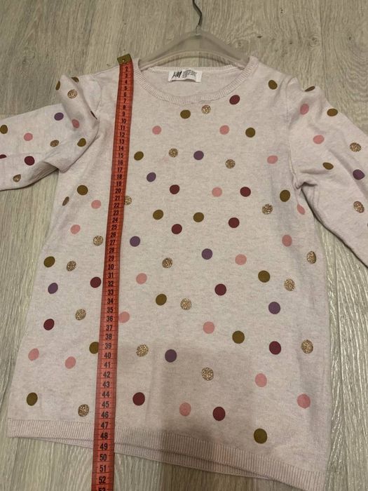 Продам гарну кофточку на дівчинку 6-8 років 122/128 фірма H&M