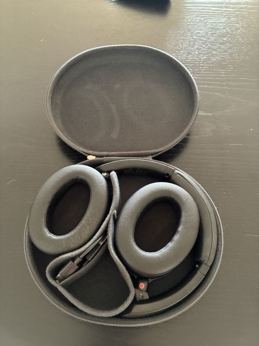 Headphones Sony WH-XB910N Noise canceling
