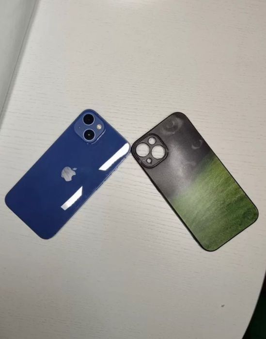 Продам iPhone 13 128