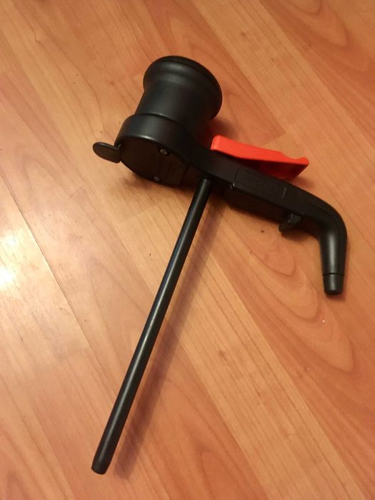 Pompka z karnikiem do piwa beczkowego KEG 5 L