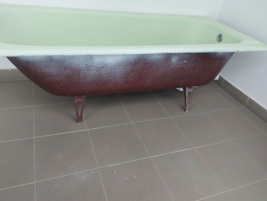 Ванна чавунна (колір світло салатовий)