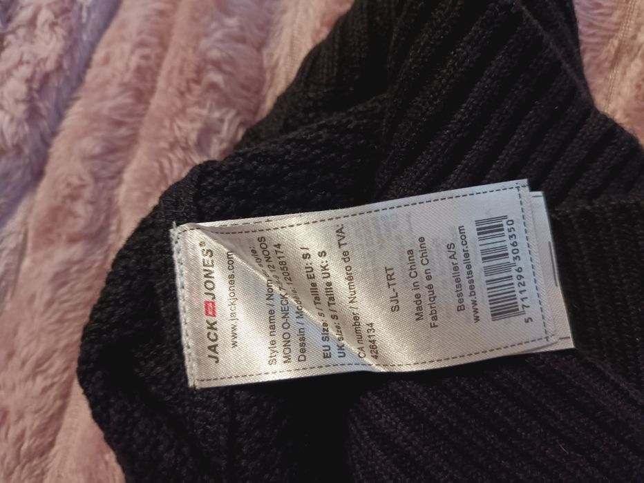 Новий  светр Jack & Jones из коллекції CORE WORKWEAR LAB.