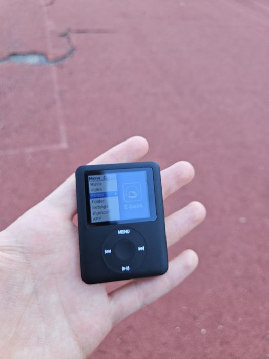 Nowoczesny Odtwarzacz MP3 128GB z Bluetooth! Styl a'la iPod + Kompletn