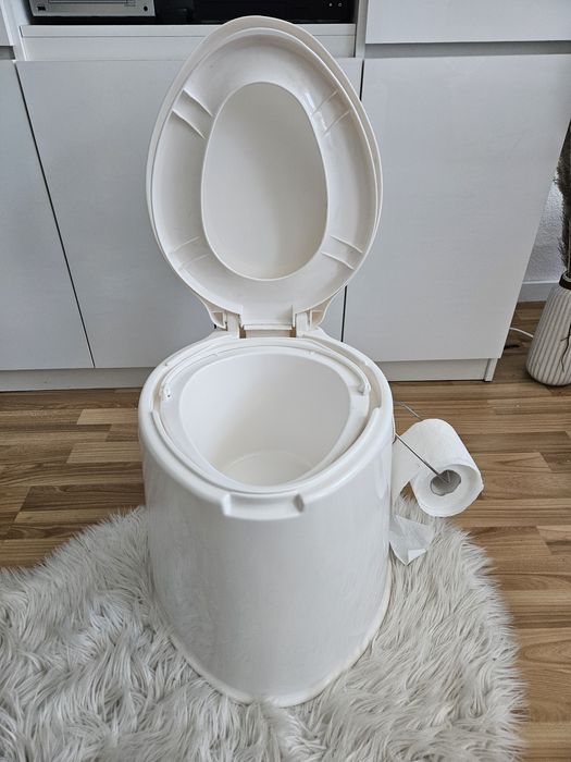 Toaleta nowa na działkę