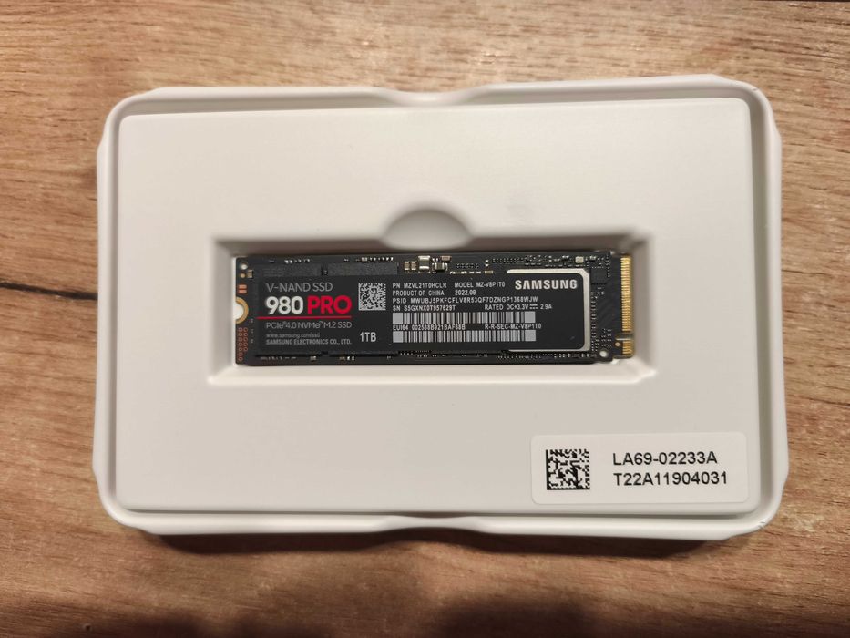 Samsung 1TB M.2 PCIe Gen4 NVMe 980 PRO