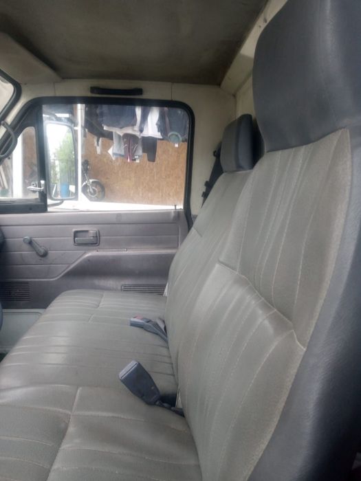 Isuzu NKR 2.8 Direct Injection